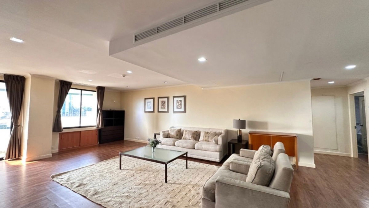 rent: Las Colinas, 2 bedrooms, beautiful, ready to move in, near MRT Sukhumvit. Interested, add Line @841qqlnr