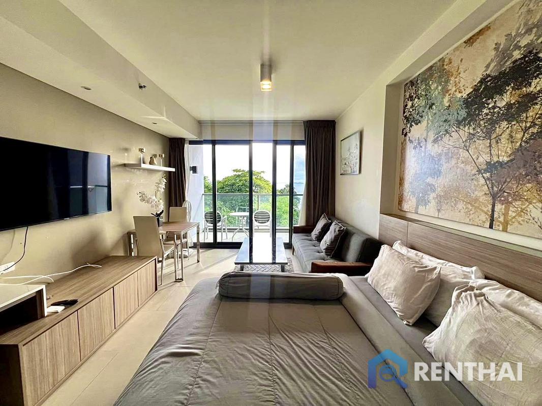 出租：Zire Wongamat – 拥有迷人海景的单间公寓