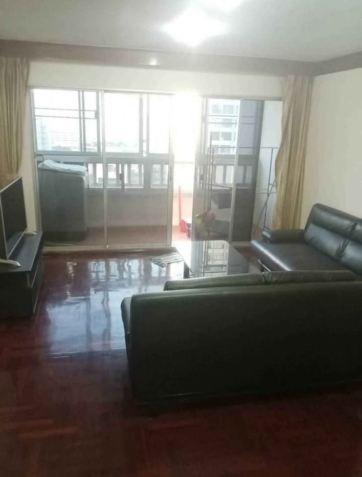 Petch 9 Tower 80 sq.m. Eng 中 日 Please add LINE ID @806qphgn o8415o5483