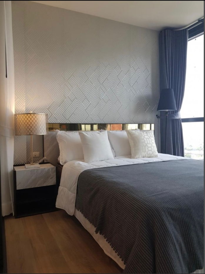 rent: The Base Garden - Rama 9, beautiful, fully furnished, near Airport Link Ramkhamhaeng. Interested, add Line @841qqlnr.