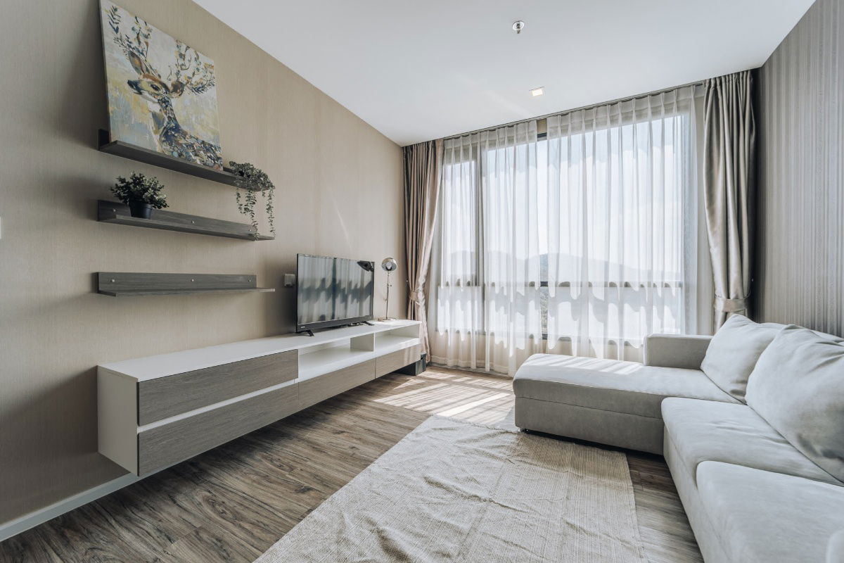 For Rent : KnightsBridge 2 bed 2 Bath Mountain view, 20th floor - near Central Sriracha