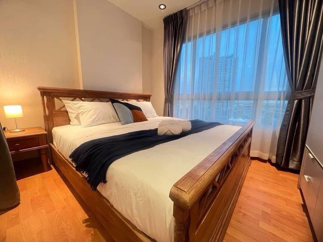 MN2380 The President Sathorn - Ratchaphruek 2