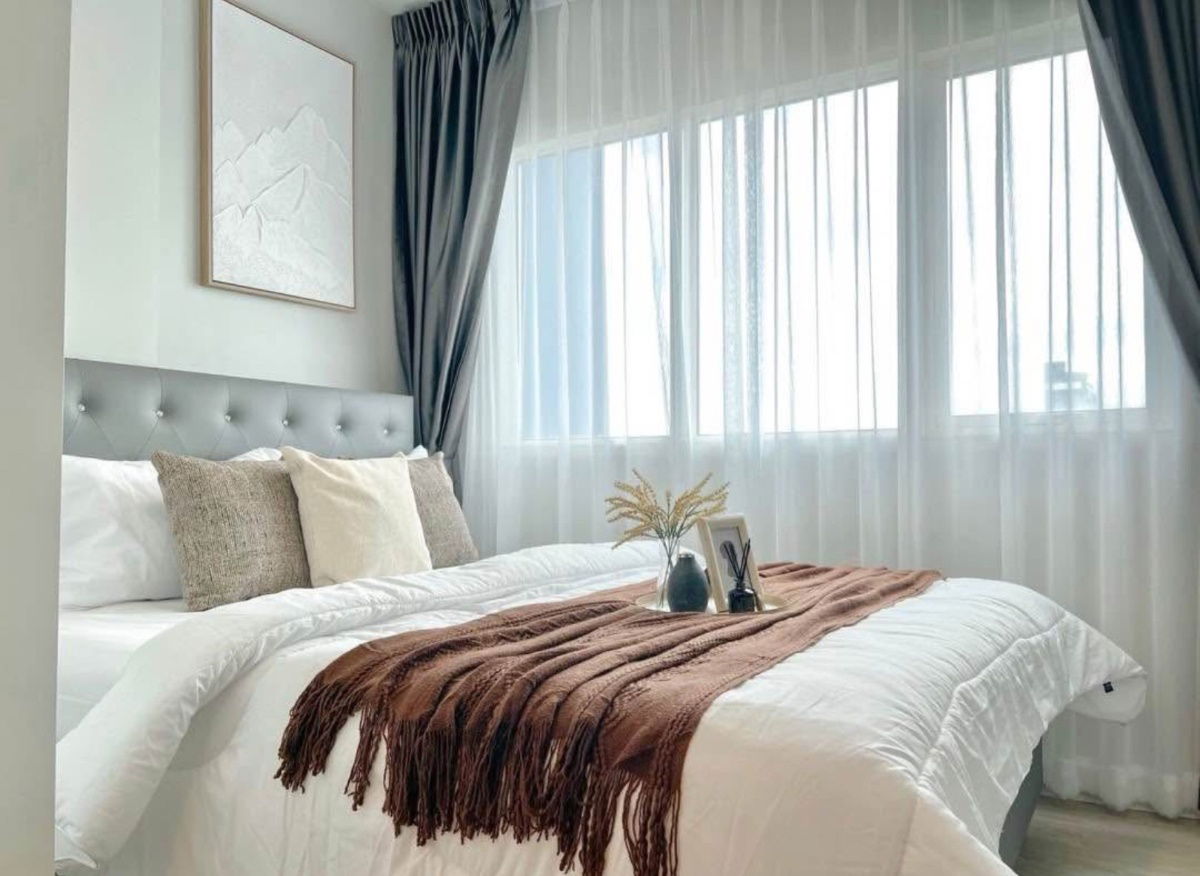 Metro Sky Sathorn -              Wutthakat