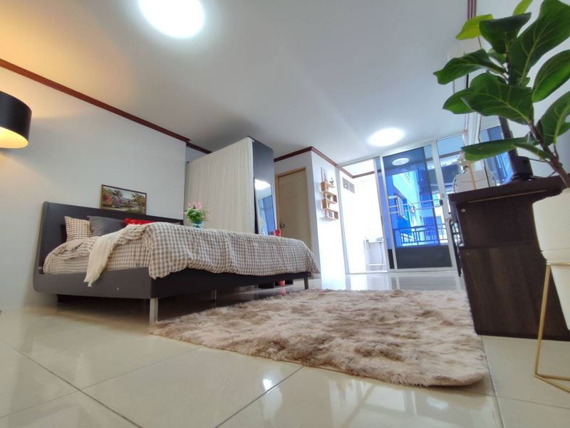 For Rent Ratchada City 18  Studio fully furnit