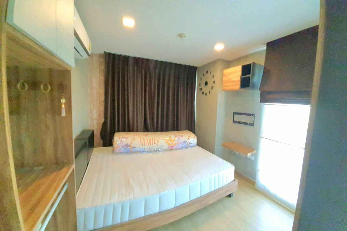 P-149242 Condo for rent The Light New York fully furnished (Confirm again when visit).