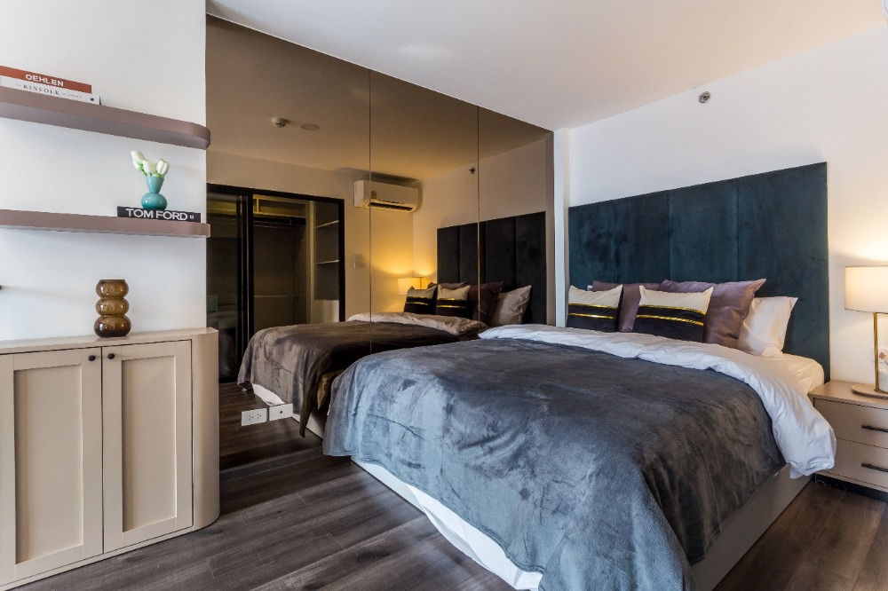 G8443💛中国客户，请加微信。(在联系方式的旁边)For rent KnightsBridge Space Ratchayothin 🅻🅸🅽🅴❤️💜@condopremium💜❤️Ready to move in ⬛🟨 📞 065 695 3645🟨⬛