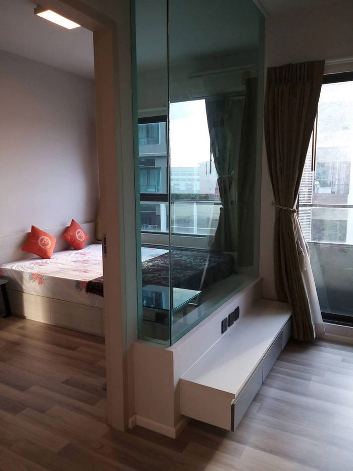 Add line : @cutecondo beautiful room + fully furnished Quick response