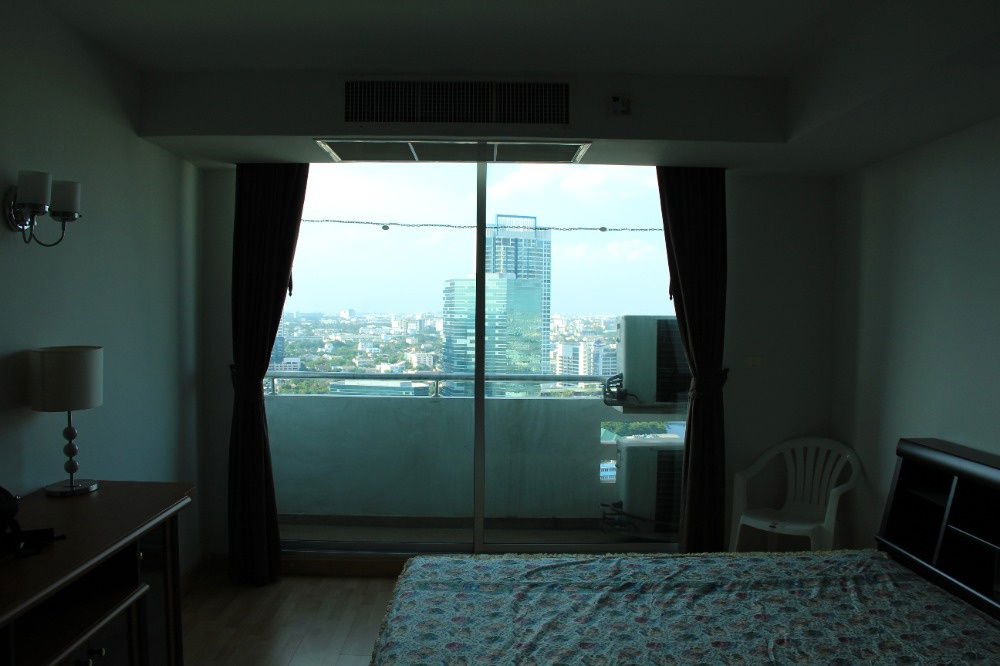 G8450🚨中国客户，请加微信。(在联系方式的旁边)For rent Supalai Park Paholyothin 21 🅻🅸🅽🅴❤️💜@condopremium💜❤️Ready to move in ⬛🟨 📞 065 695 3645🟨⬛