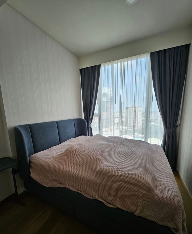 rent: Siamese Exclusive Sukhumvit 42, beautiful, ready to move in, near BTS Ekkamai. Interested, add Line @841qqlnr