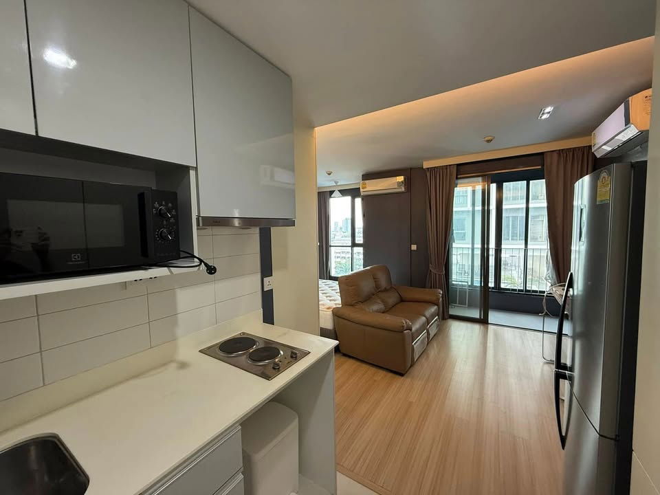 Condo for Rent at IDEO Mobi Phayathai (E6803056)
