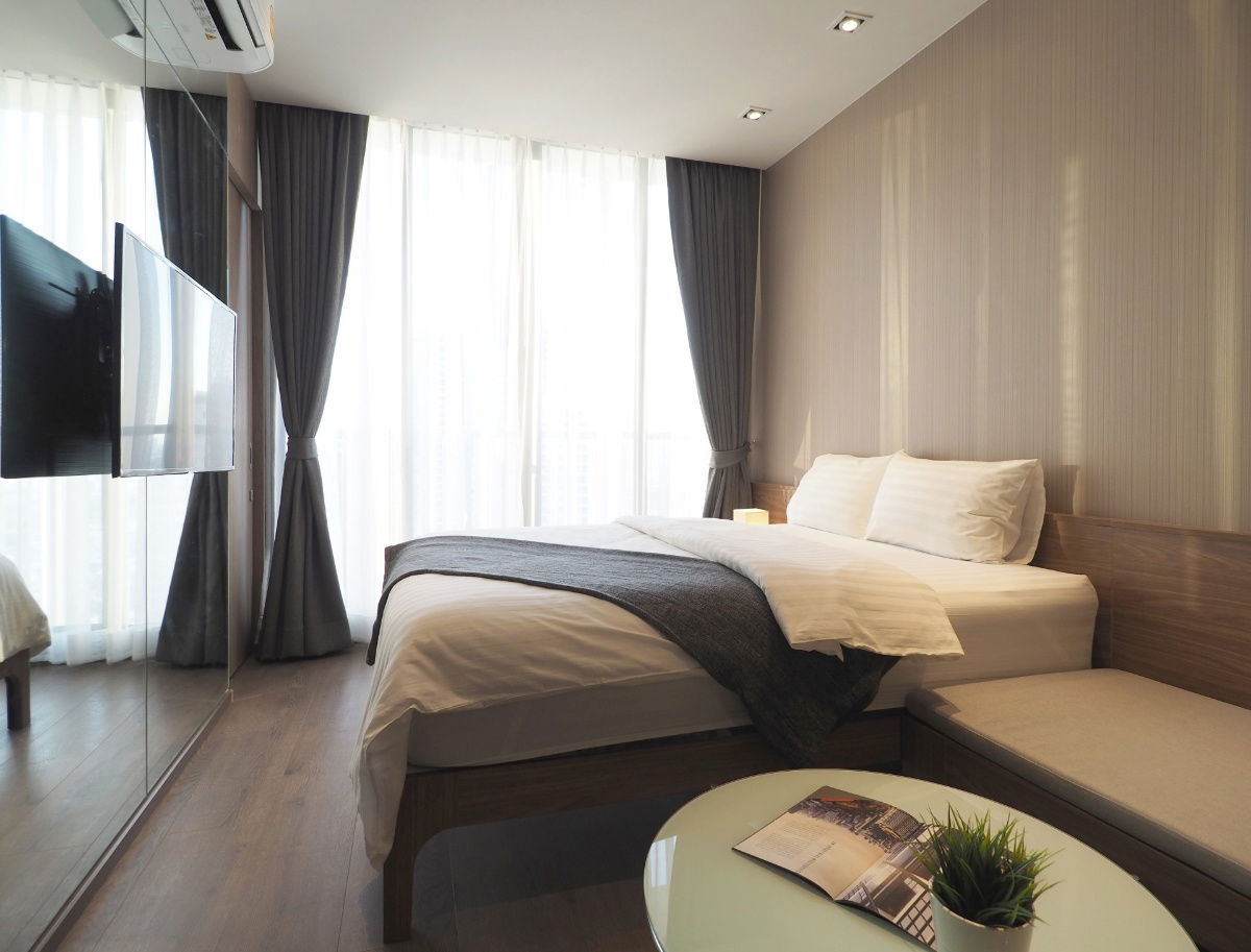 🔥19K🔥 - Cozy Studio Unit. High Fl. 20+ Good Location Close to BTS Phrom Phong at Park 24 or Park Origin Phrom Phong  Condo / For Rent