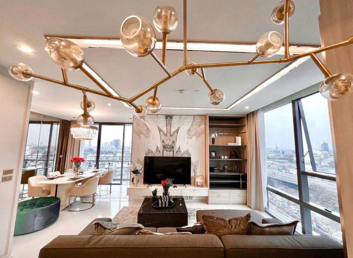 LTHC12123 – The Bangkok Sathorn FOR RENT Size 116 sqm. 2 beds 2 baths Near BTS Saint Louis Station ONLY 120K/Month