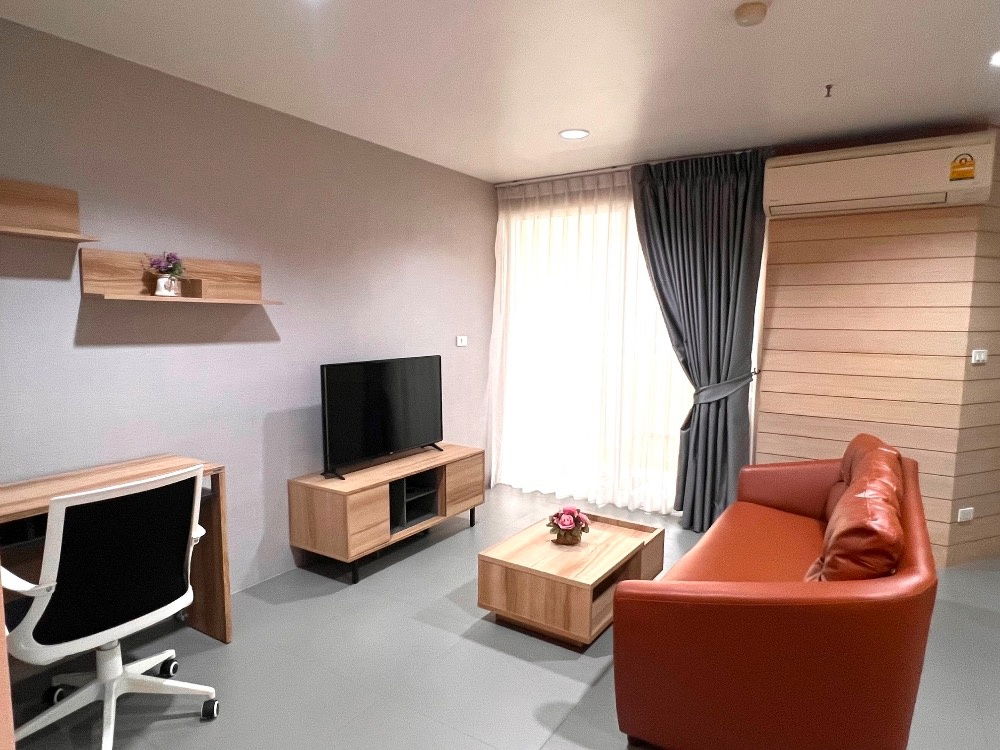 Modern Town, 1 bedroom, 2 bathrooms