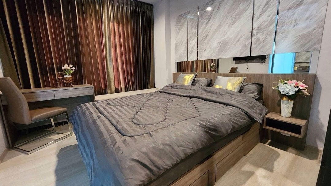 MN2465 Life One Wireless Full Furnituned