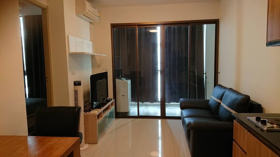 Condo for Rent at IDEO Sathorn - Taksin (A6803068)