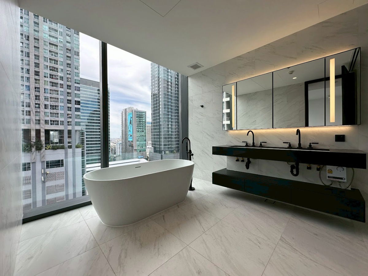 LTH12205 – Tait Sathorn 12 FOR RENT Size 98.5 sqm. 2 beds 2 baths Near BTS Saint Louis Station ONLY 130K/Month