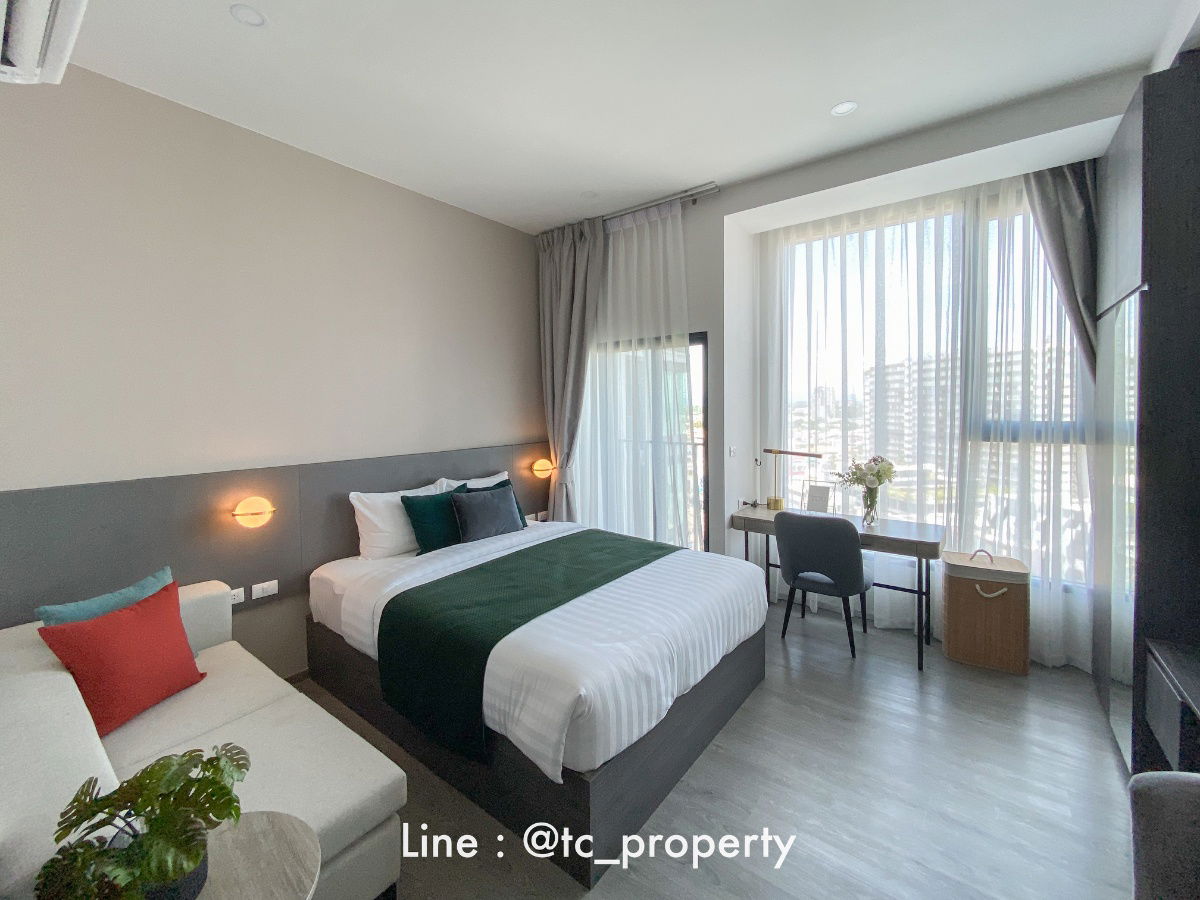 Hampton Sriracha Room With Wi-Fi 16,000 THB