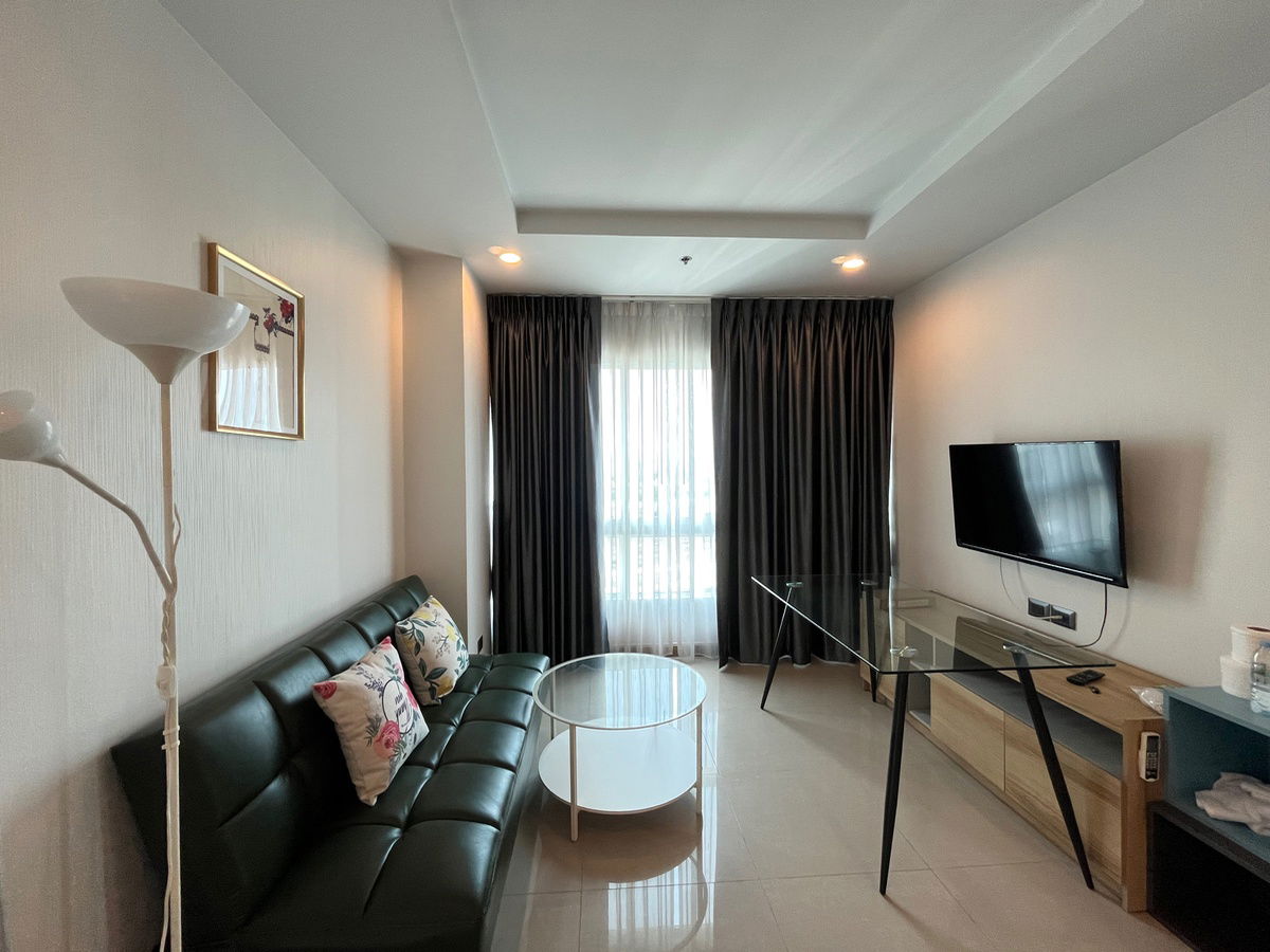 Supalai wellington2. 1bed 48sqm. Corner room. Line id: @pfagent