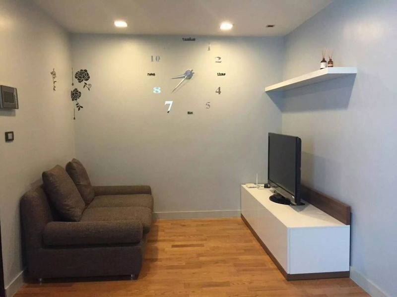 For Rent QUAD SILOM Fully Furnished (Near BTS Chong nonsi Station)