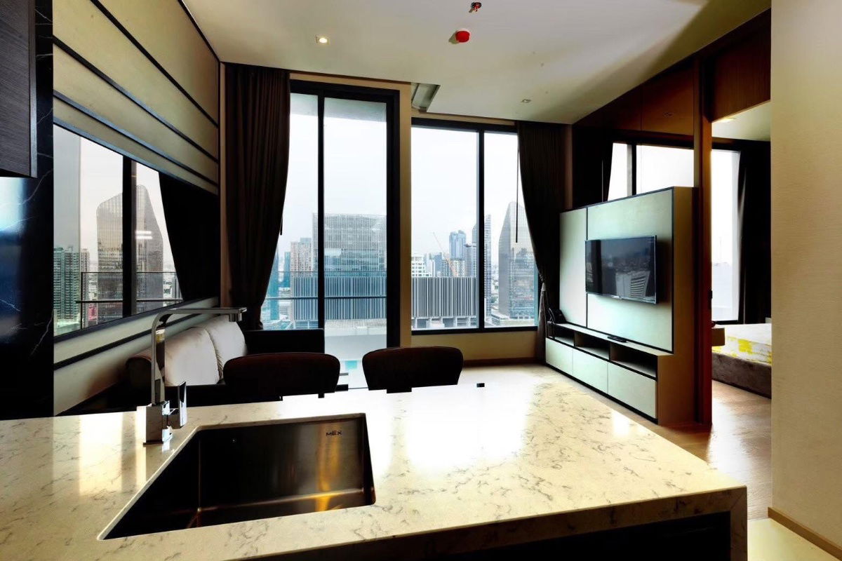 Renting The Esse Asoke unblocked view nice decor