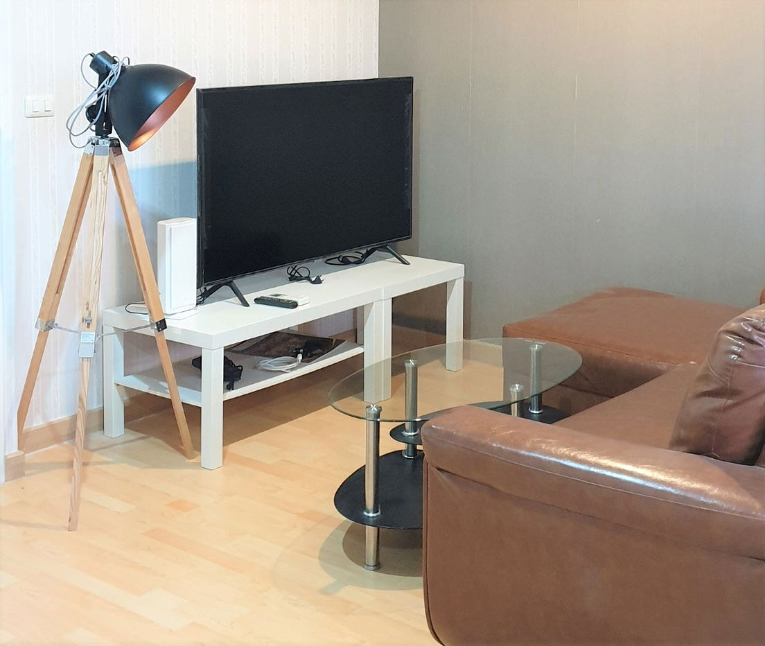 Rent Iris Avenue Onnut-Ladkrabang 5th Fl. Building 5 Full Furniture