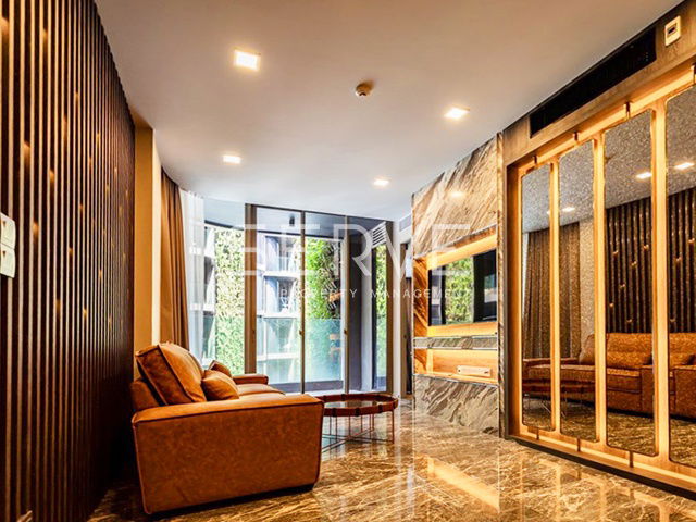 Super Luxury 2 Beds 79 sq.m. Good Location BTS Phrom Phong 600 m. at Ashton Residence 41 Condo / Condo For Rent
