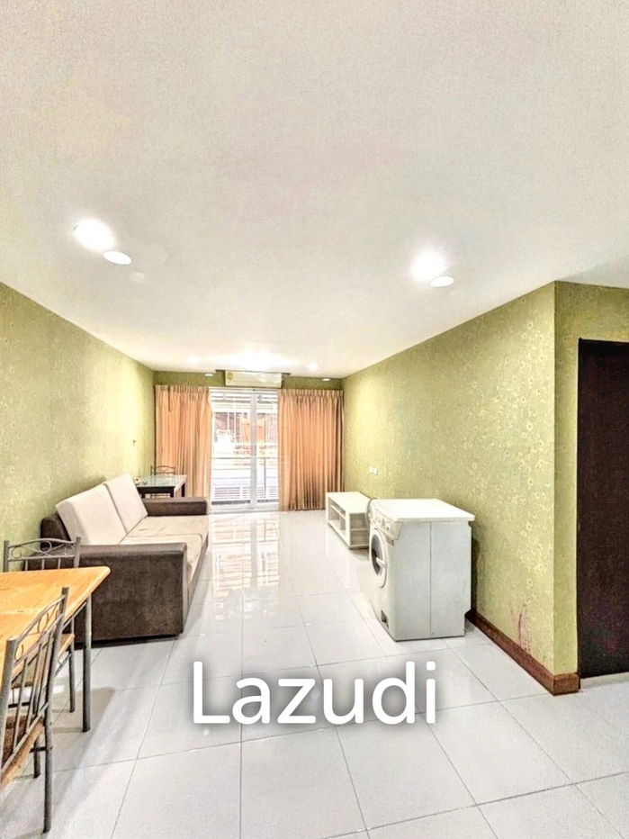 1 Bed 1 Bath 50 SQ.M  Le Cosi Ekkamai 28