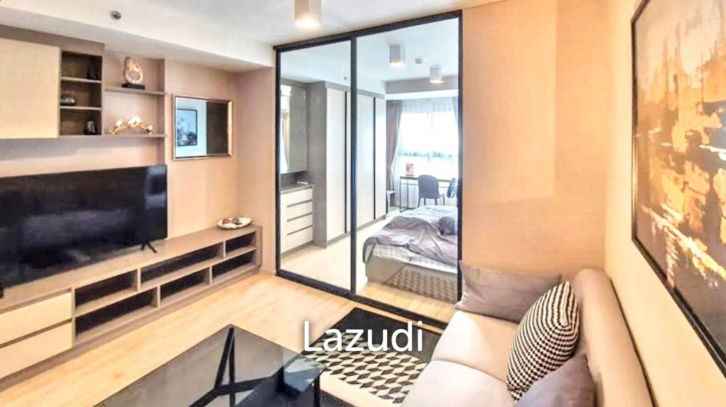 1 Bed 1 Bath 36 SQ.M Ideo Sathorn-Wongwian Yai