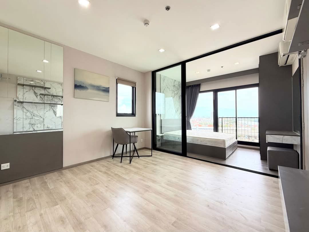 P915 Condo for rent Politan Rive, corner room, river view, beautiful room, fully furnished, washing machine, ready to move in
