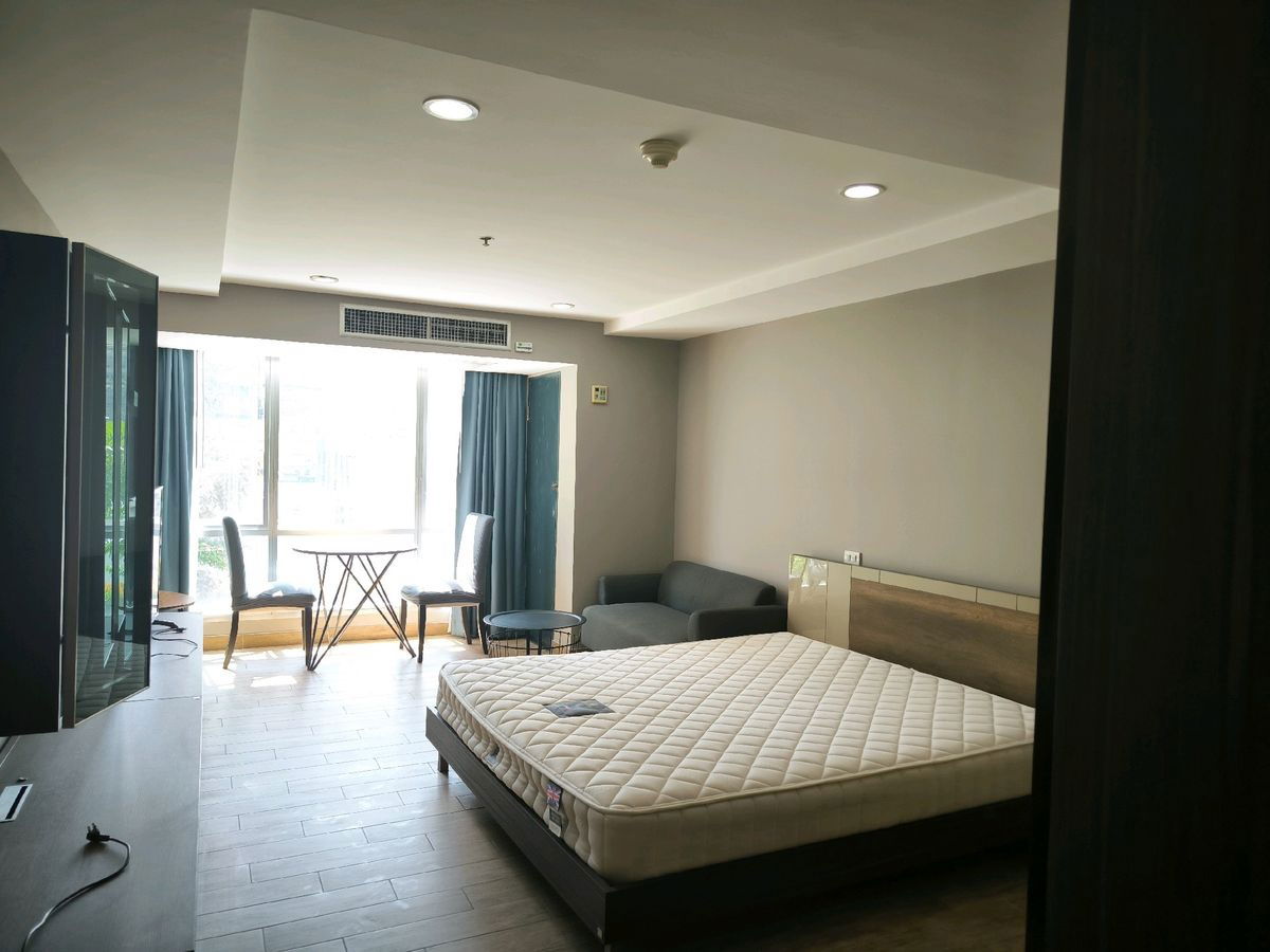 The Trendy Condominium  Size 35sq m