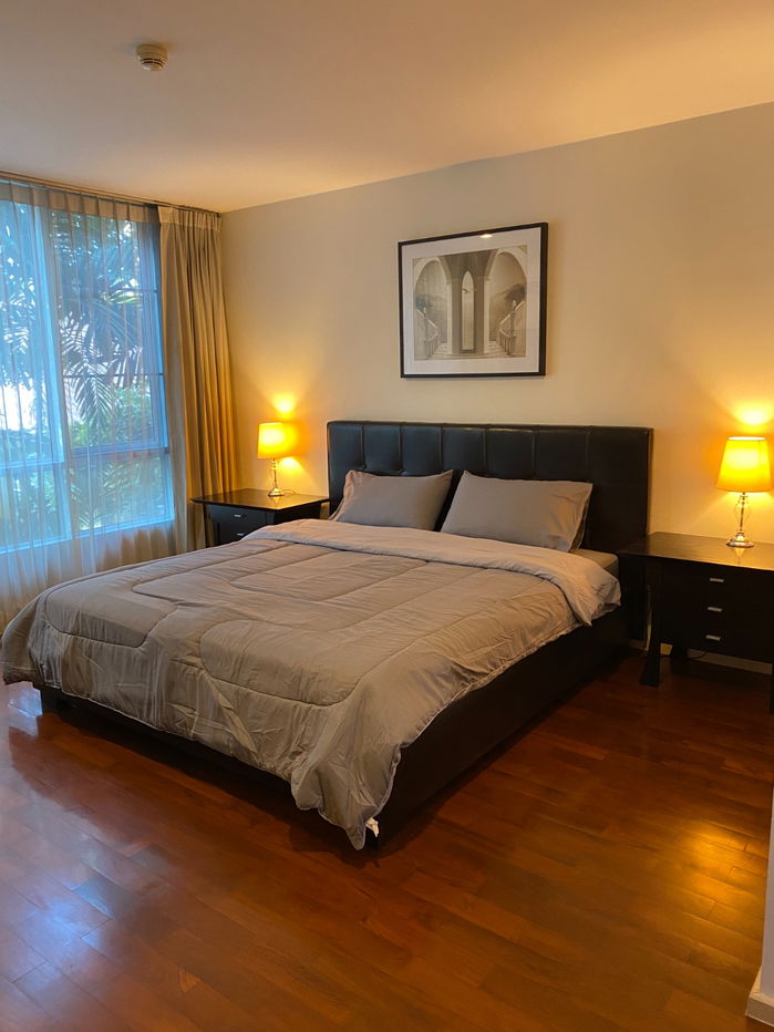 公寓出租： Siri on 8 ( BTS Asok ) MK-02 line @livingbkk