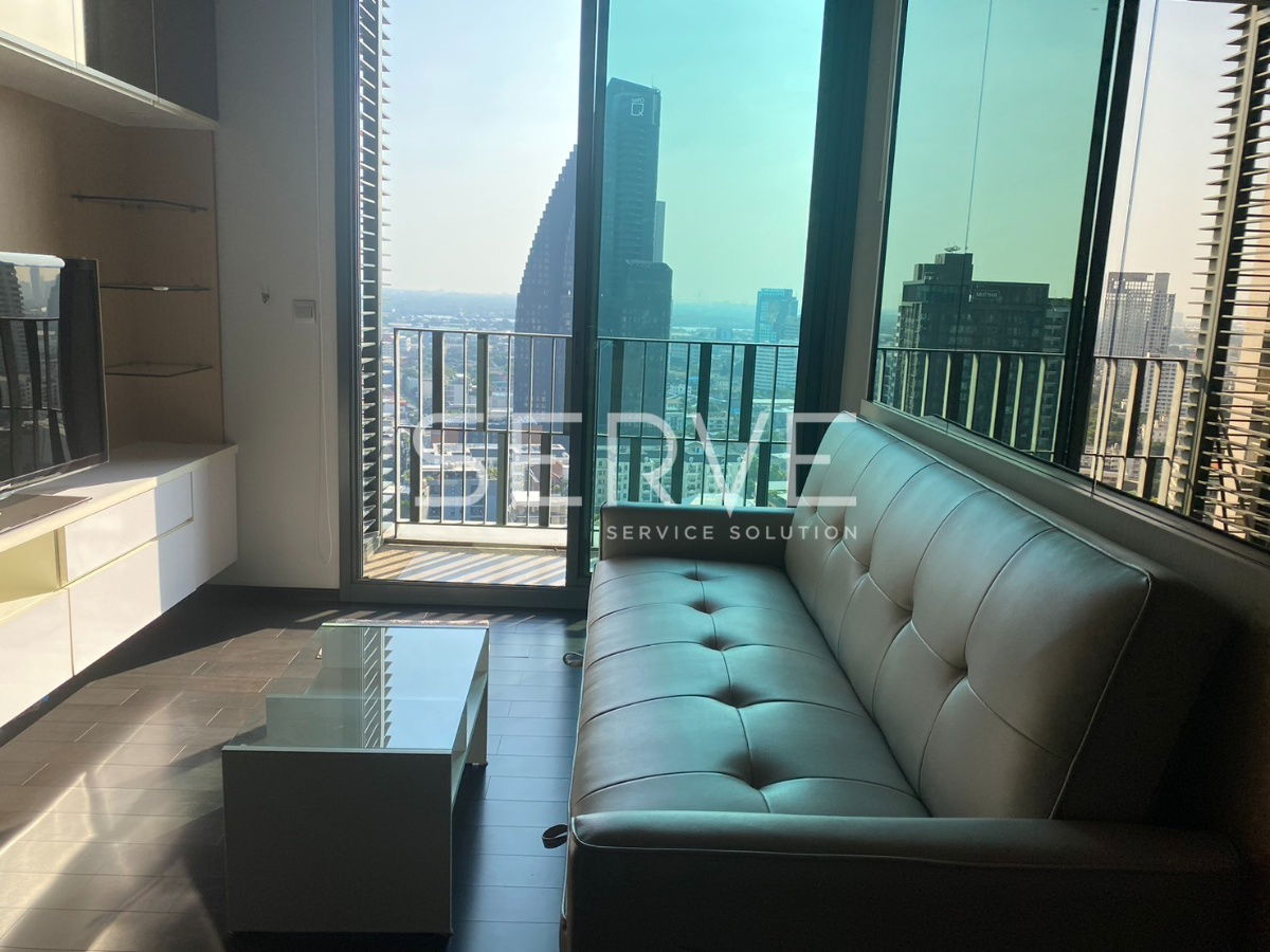 1 张床，带浴缸 52 平方米