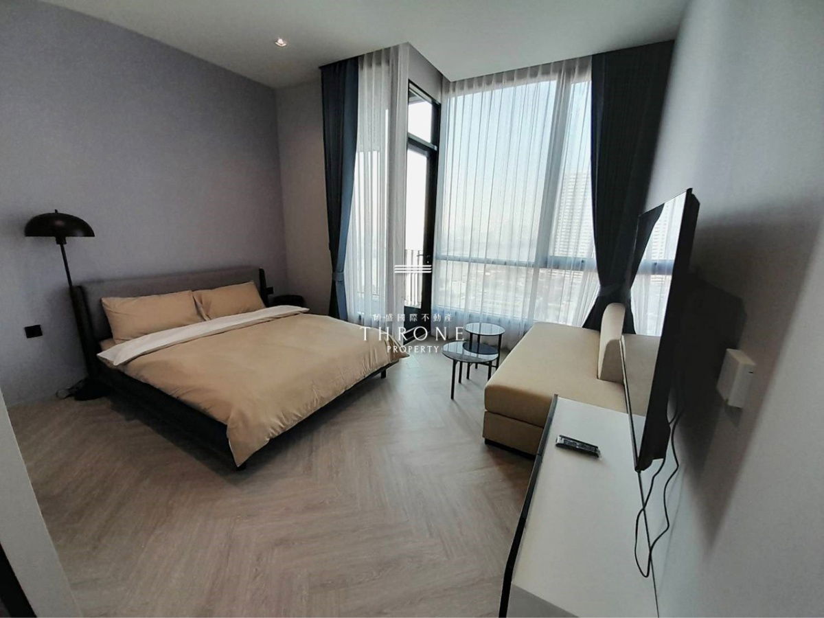 Chapter Charoennakhon-Riverside 🌟PN-00004612🌟