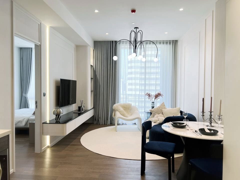 ✨Condo for Rent : Muniq Langsuan ( AP-02 ) ( line : @condo91 )