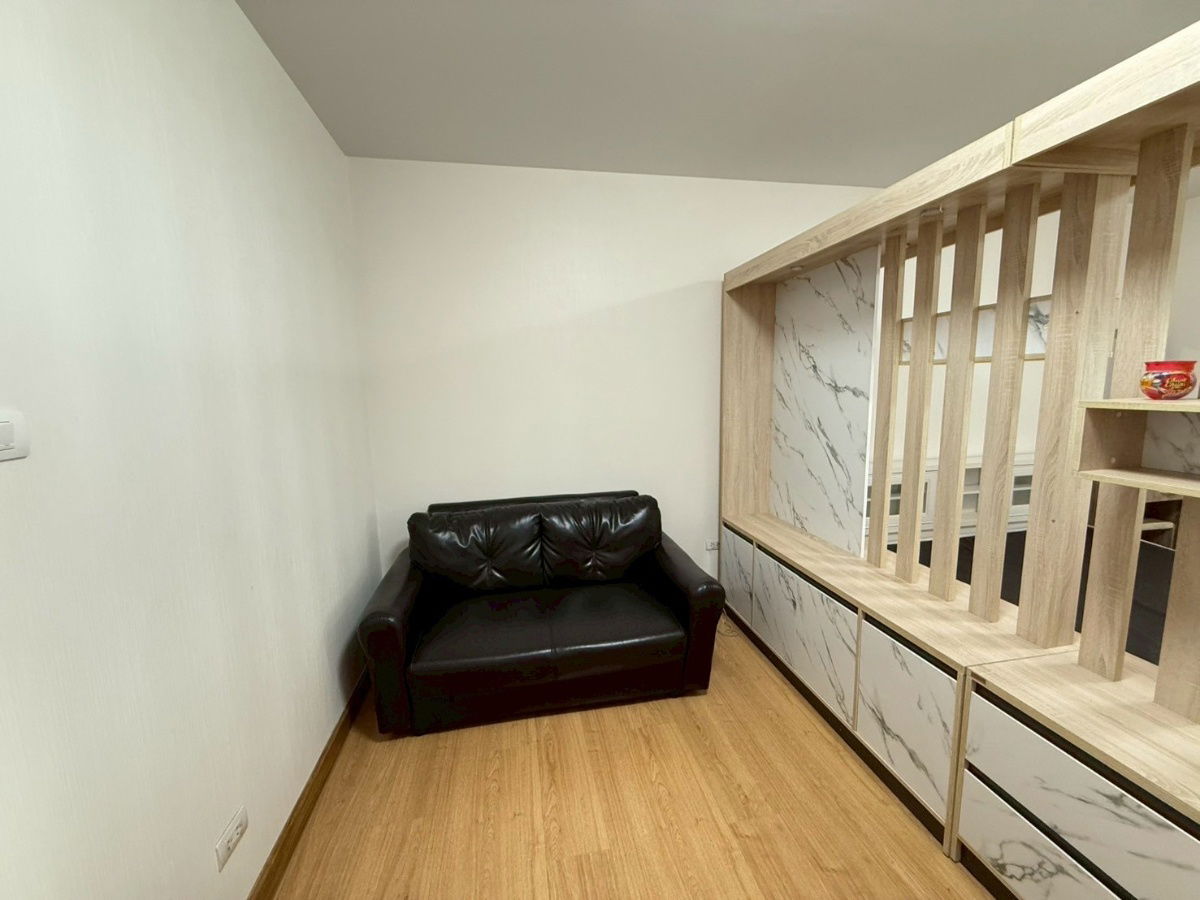 Supalai city resort.               Chaengwatthana