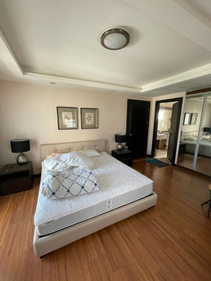 Code: KJ6316  for rent Harmony Living Pahonyothin 11 // Line ID: @kjcondo (with @) //