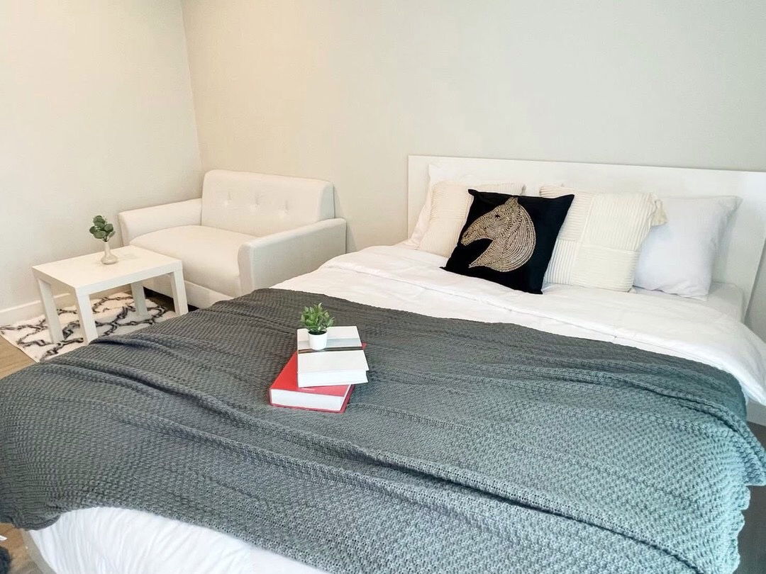 MN2575 เมโทร สกาย สาทร-วุฒากาศ เฟอร์นิเจอร์และไฟฟ้าครบครัน