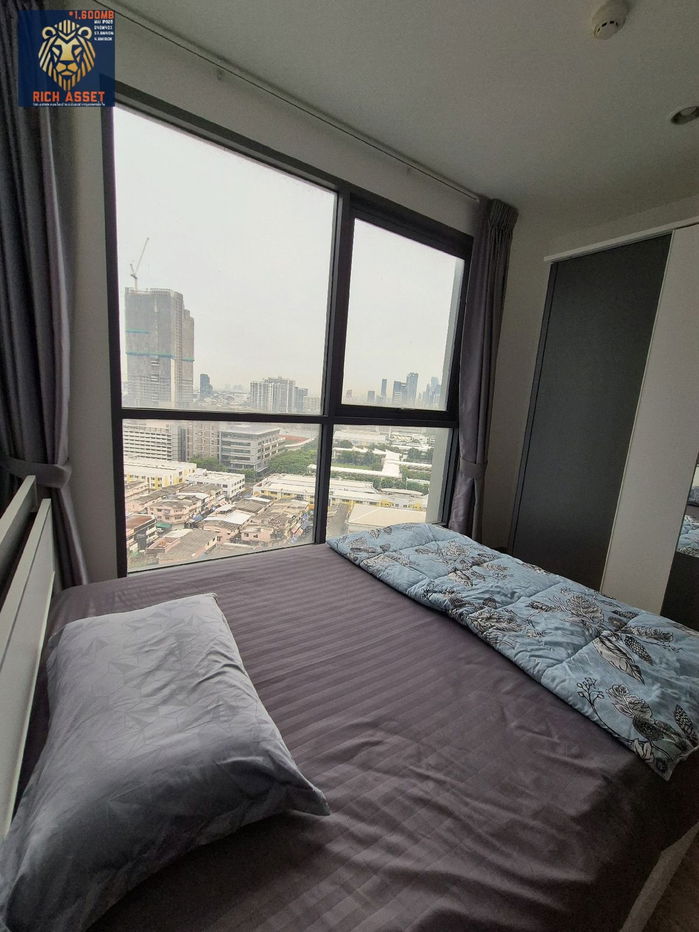 IDEO Q CHULA SAMYAN  19th floor, Building S  24 sq.m.  1 bathroom  Fully furnished Khun KIM LINE: miragerichcondo 0842914701