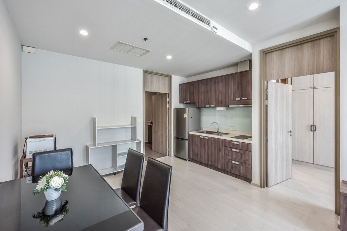 出租公寓 Noble ploenchit 1 床 58 平方米 (S15-26205)