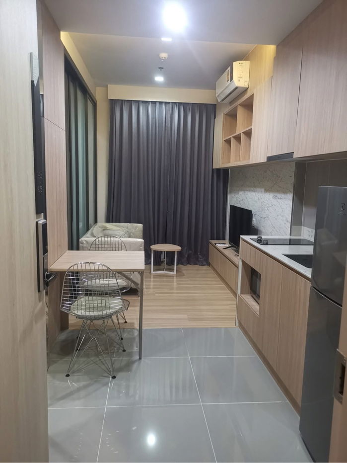 M                                  Jatujak