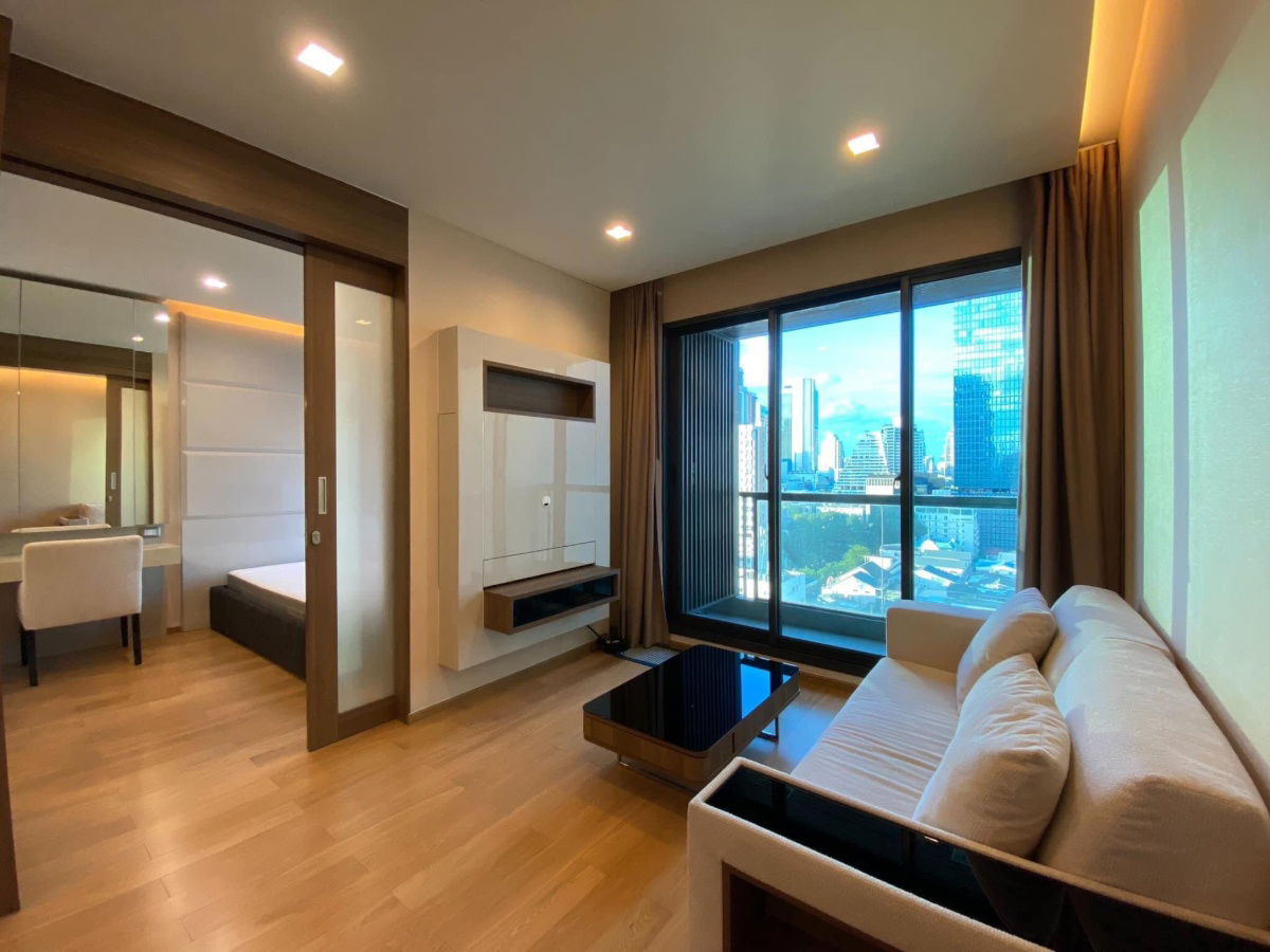 For Rent The Address Sathorn 46 SQM 1 Bedroom Fully Furnished Near BTS Saint Louis