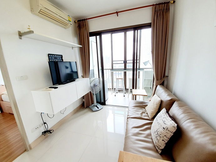 🔔New🔔 For rent, newly renovated unit with bathtub and washing machine at Ideo Mix Sukhumvit 103
