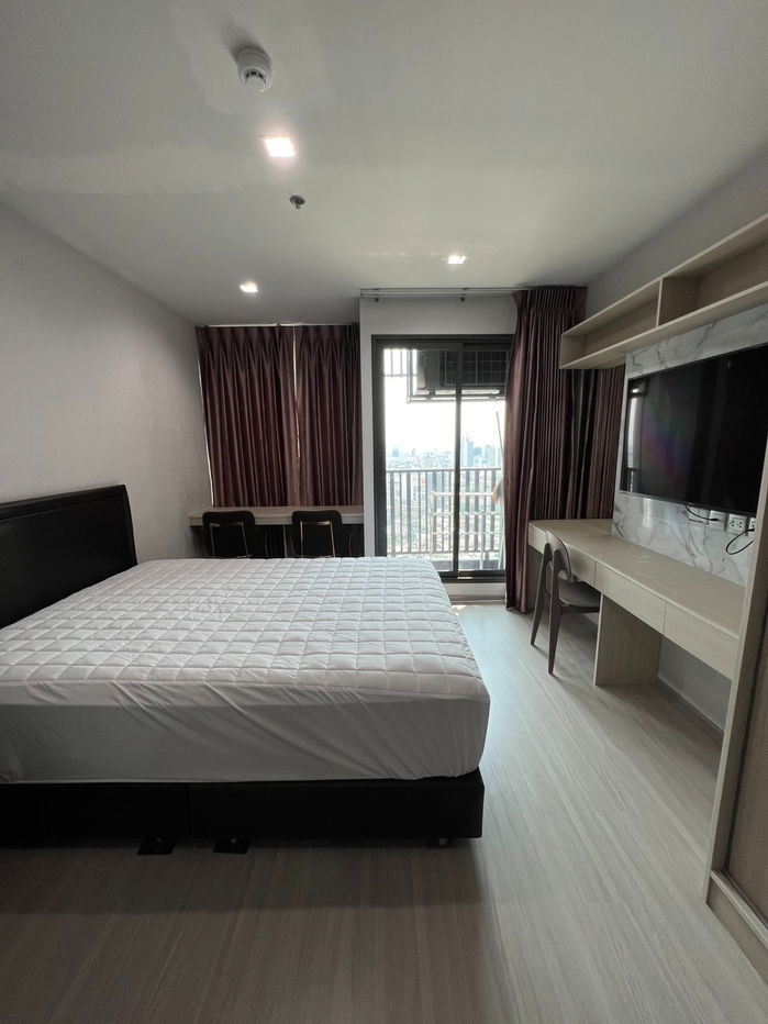 for rent condo Life ladprao (S15-40619)