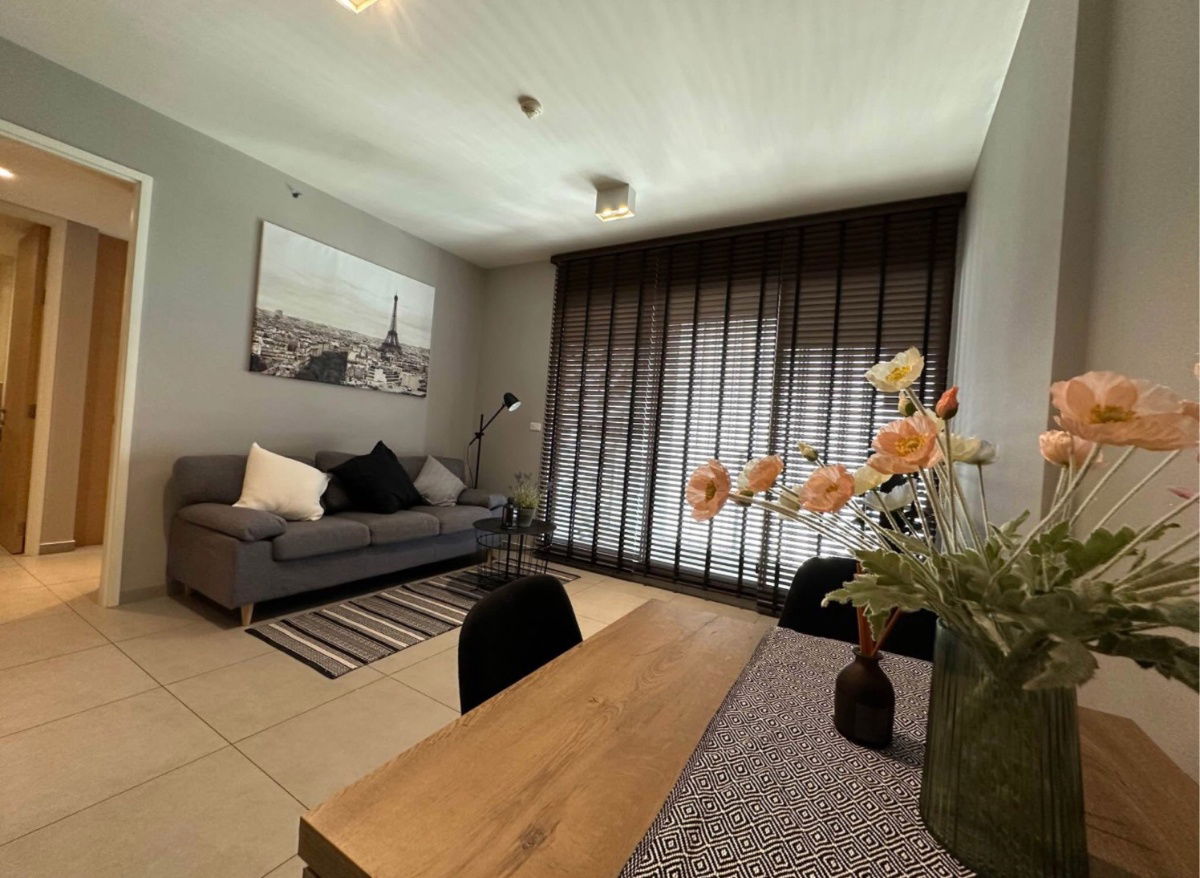 The Lofts                      Ekkamai