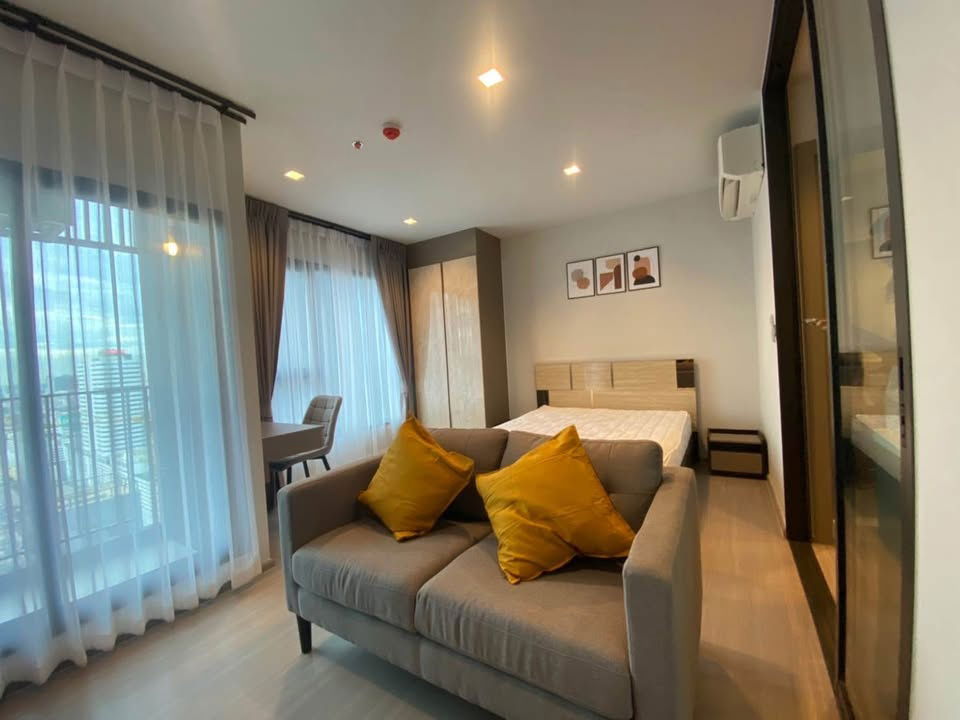 Life Asoke Rama 9 Condo for rent MRT Rama 9 Airport Link