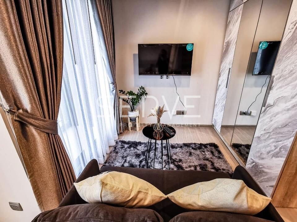 Nice Room Studio with Partition City view Good Location MRT Rama 9  350 m  @  Life Asoke - Rama 9