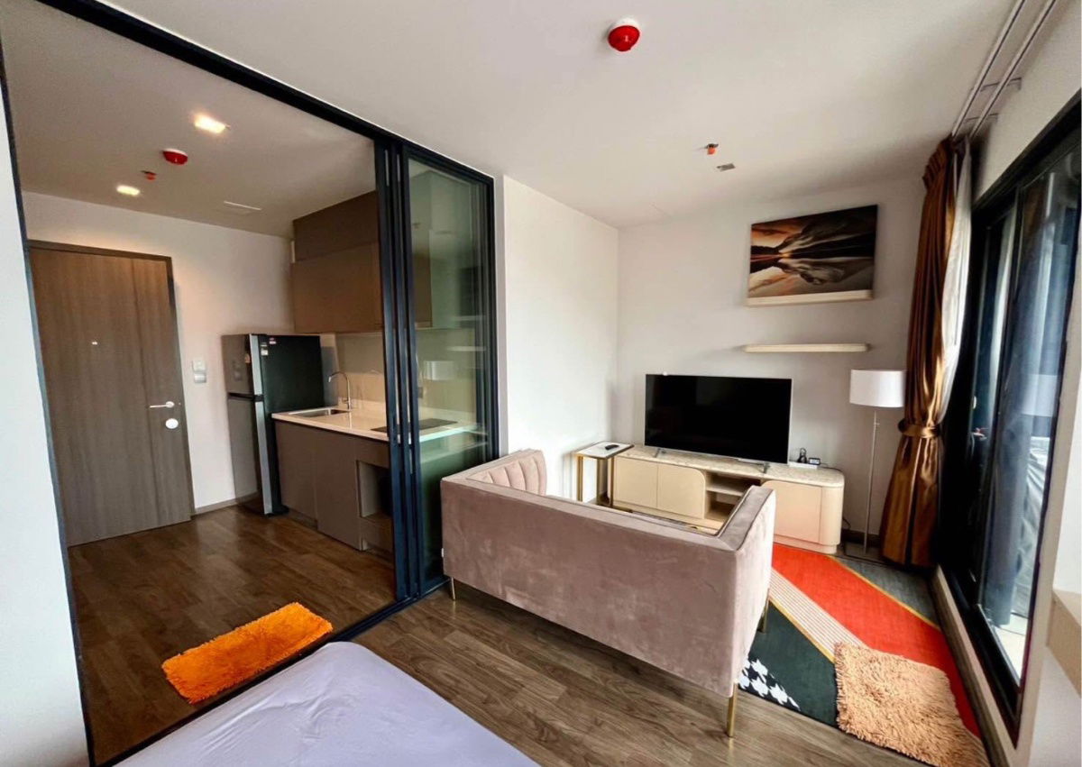 Life Ladprao                      Valley