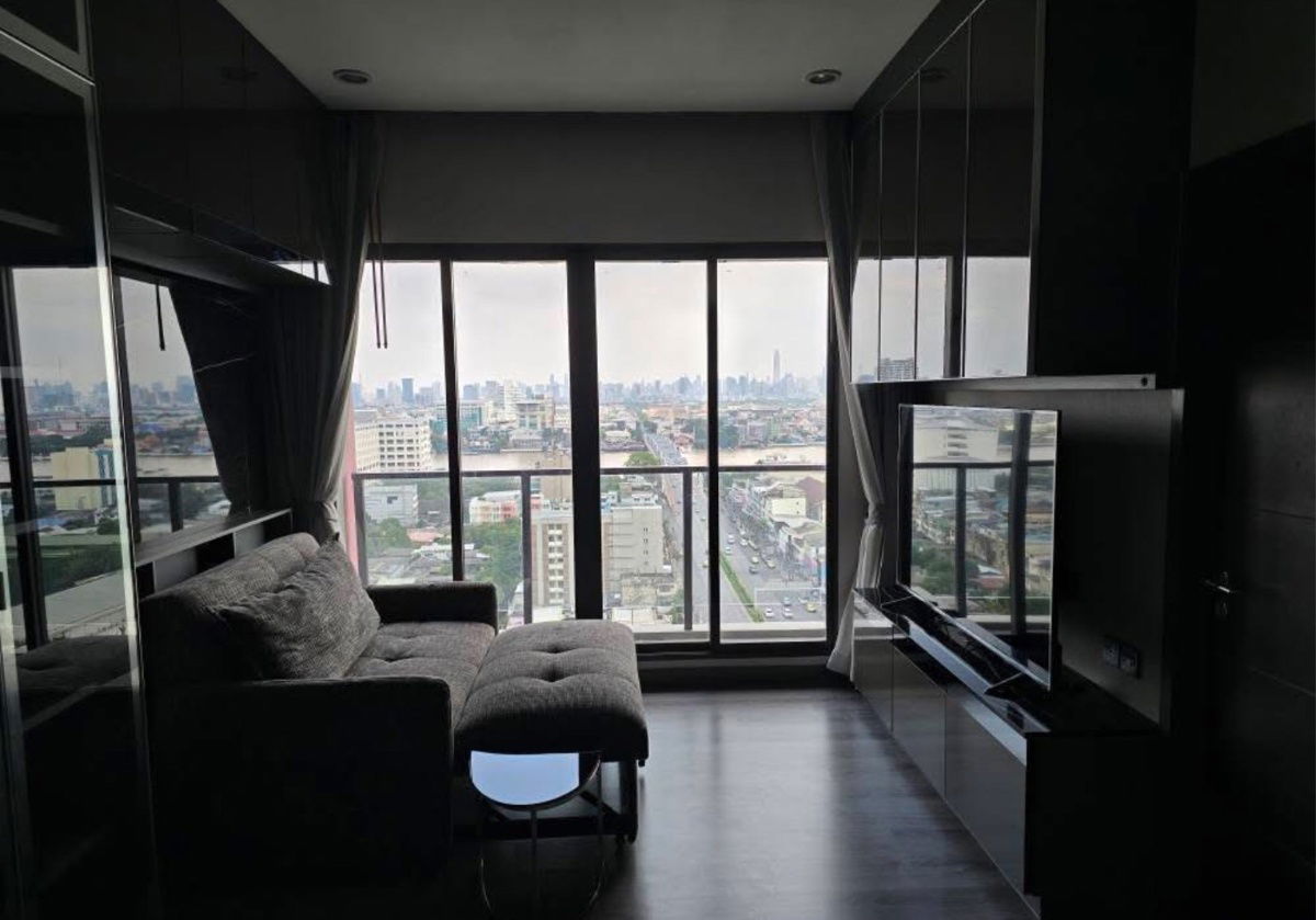 Urbano                         Rajavithi