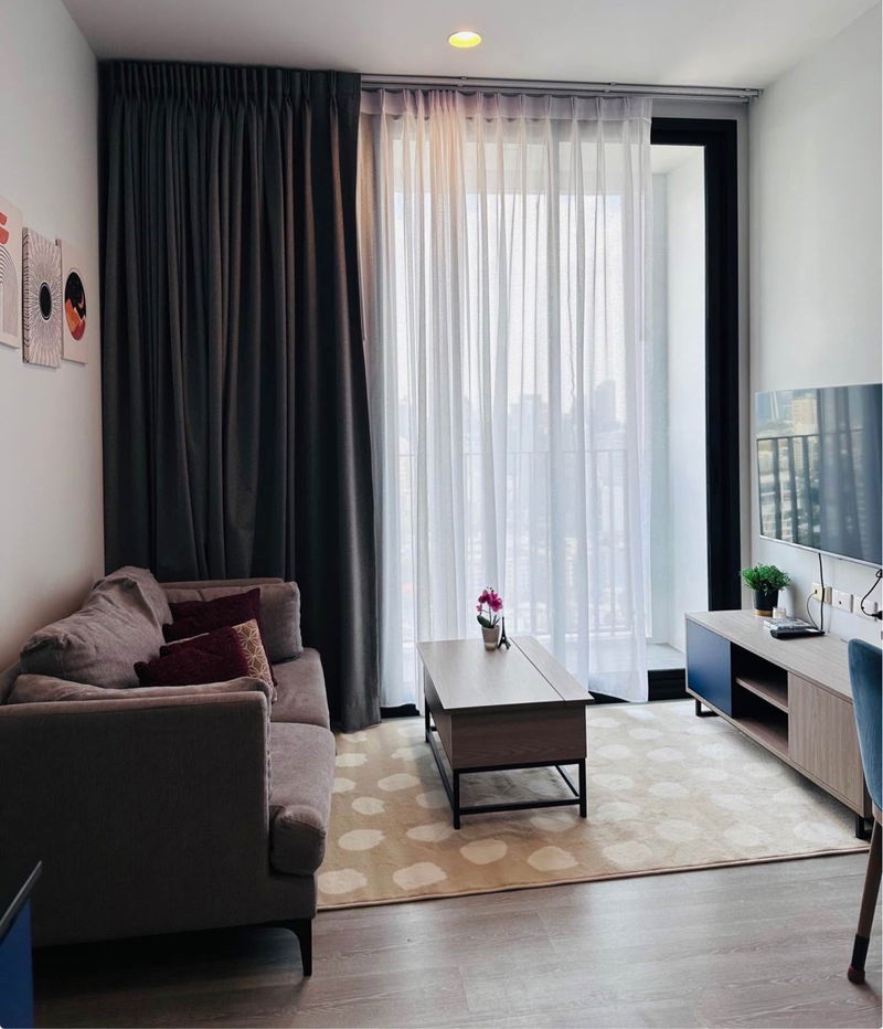 XT                               EKKAMAI