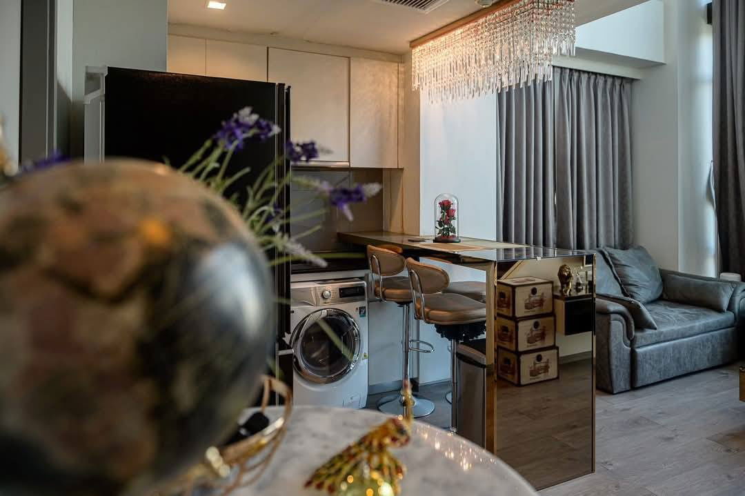 +++ Urgent rent ++ WHIZDOM Avenue Ratchada-Ladprao * 2 rooms, size 82.72 sq.m., next to Ladprao